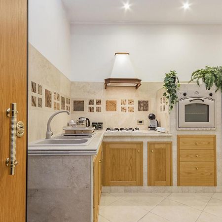 Cafiero Apartment Bari Luaran gambar