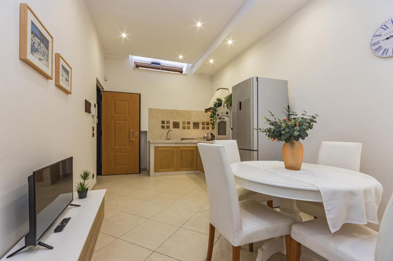 Cafiero Apartment Bari Luaran gambar