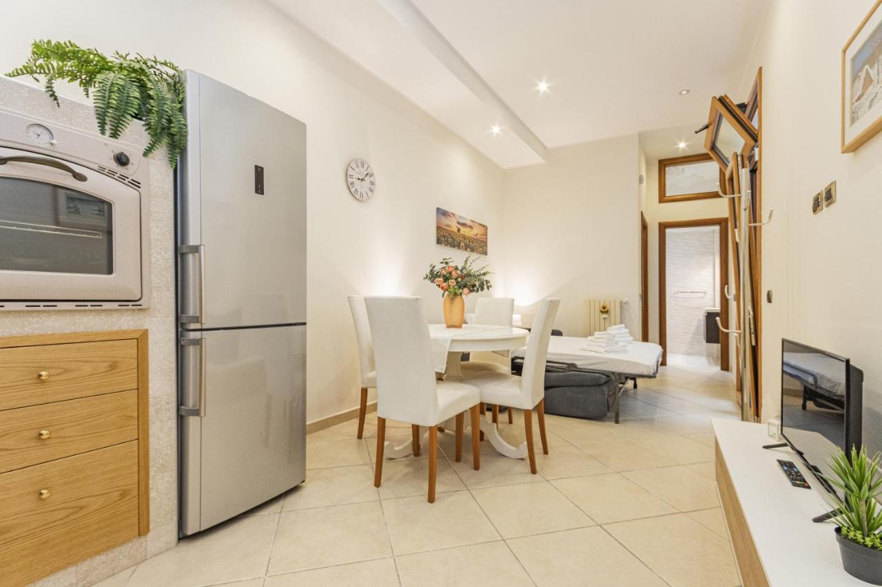Cafiero Apartment Bari Luaran gambar
