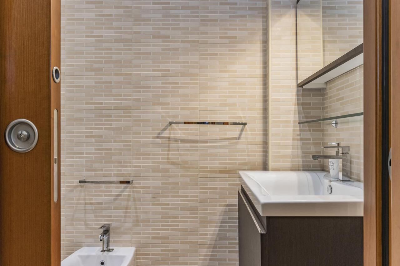 Cafiero Apartment Bari Luaran gambar