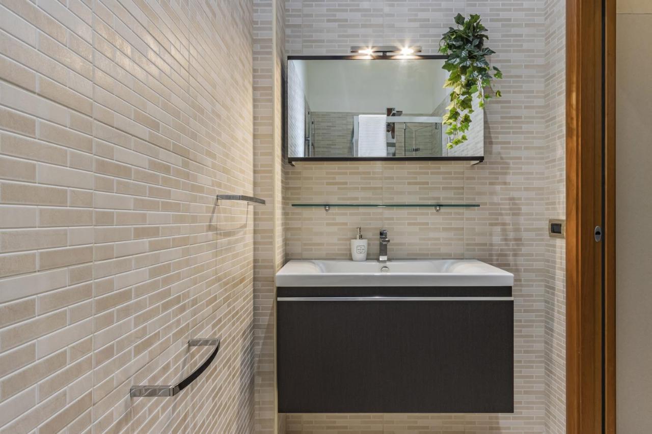 Cafiero Apartment Bari Luaran gambar