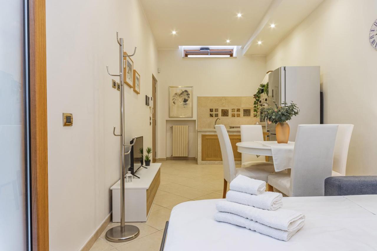 Cafiero Apartment Bari Luaran gambar